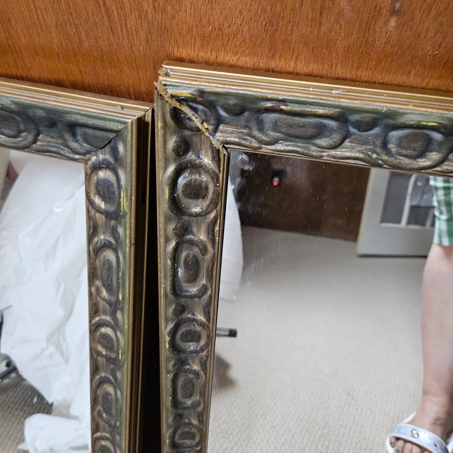 Pair of Ornate Gold Framed Mirrors🏒 image indicator(3)