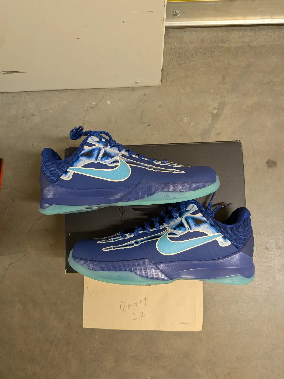 KOBE 6 X RAY GRADE SCHOOL SIZING thumbnail