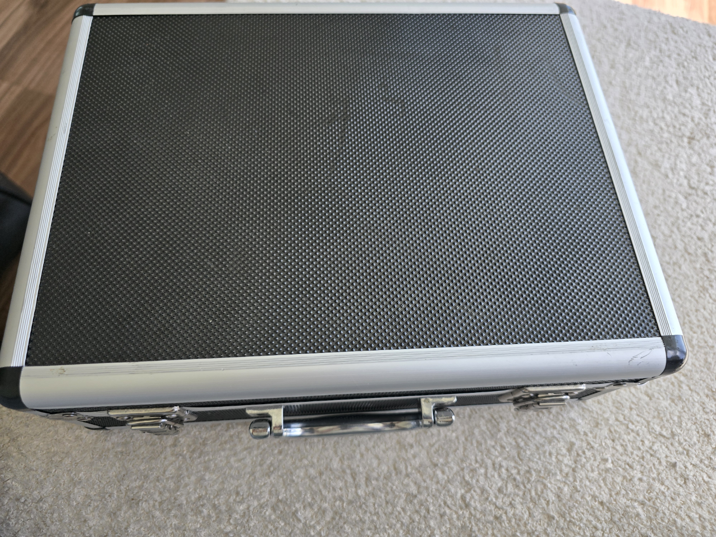 Neumann U87 Ai Microphone with Case and Shockmount - photo 4