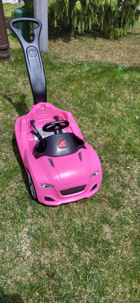 Step 2 Pink Zoom Car