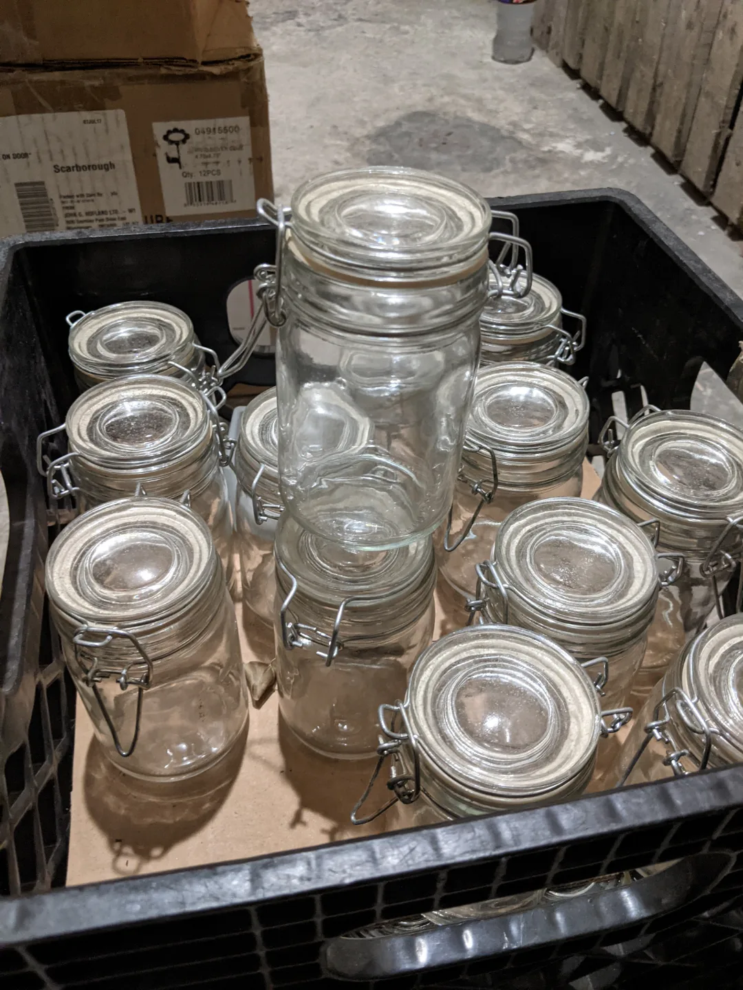 Glass Silver Mirror Vase / Jars + Candles image indicator(6)