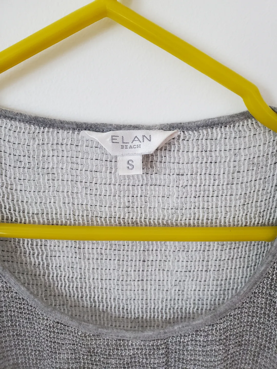 Elan Beach Grey Knit Top Size Small image indicator(2)