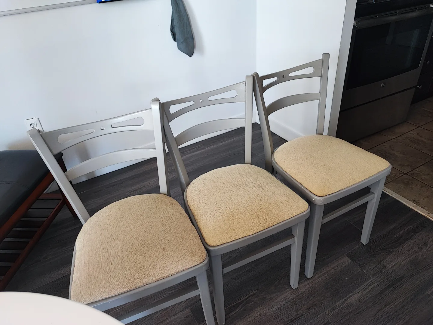 Set of 4 Grey Dining Chairs with Cushioned Seats image indicator(4)