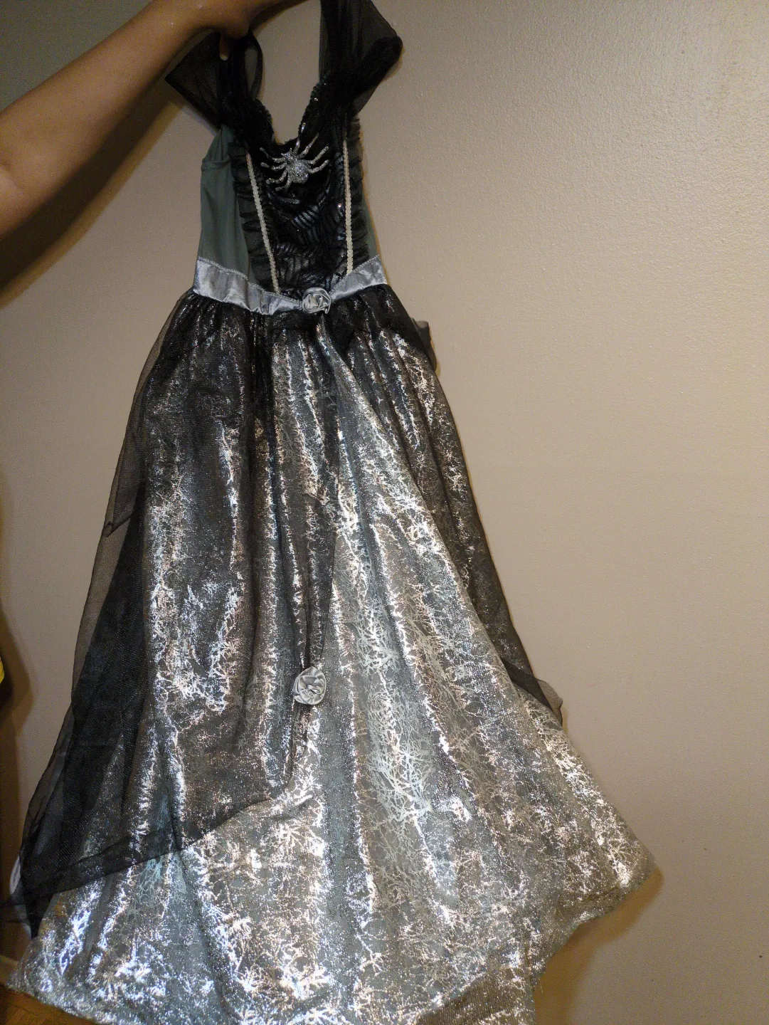 Girls' Spider Bride Halloween Costume Dress Size M/8-10 image indicator(2)