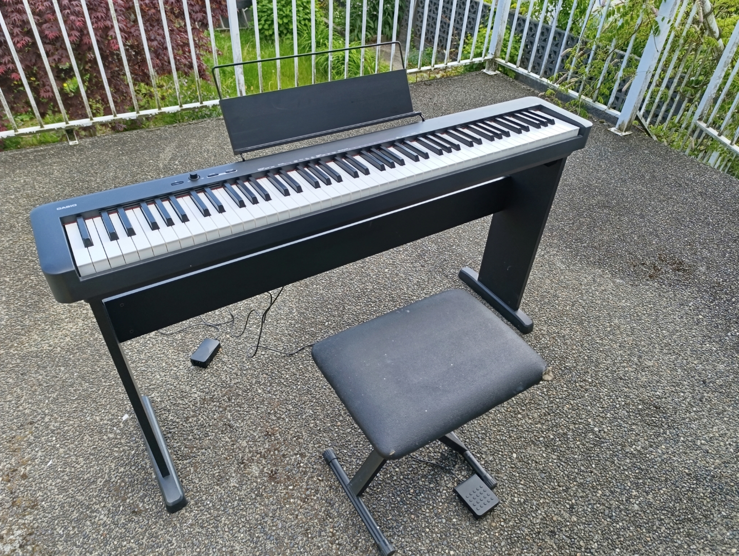 Casio Privia Digital Piano with Bench and Sustain Pedal