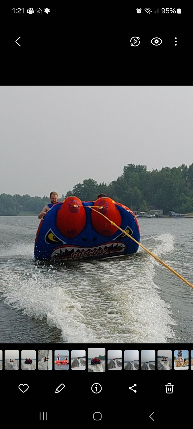 Airhead Grandstand 2 Towable Tube