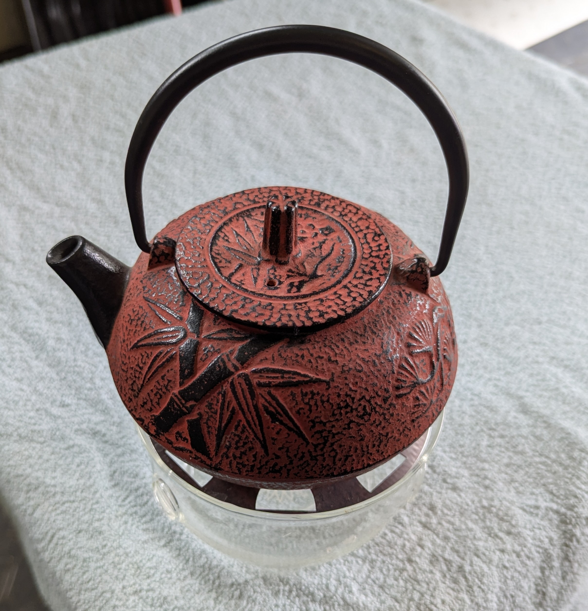 Cast Iron Teapot Set - Bamboo detail - photo 3