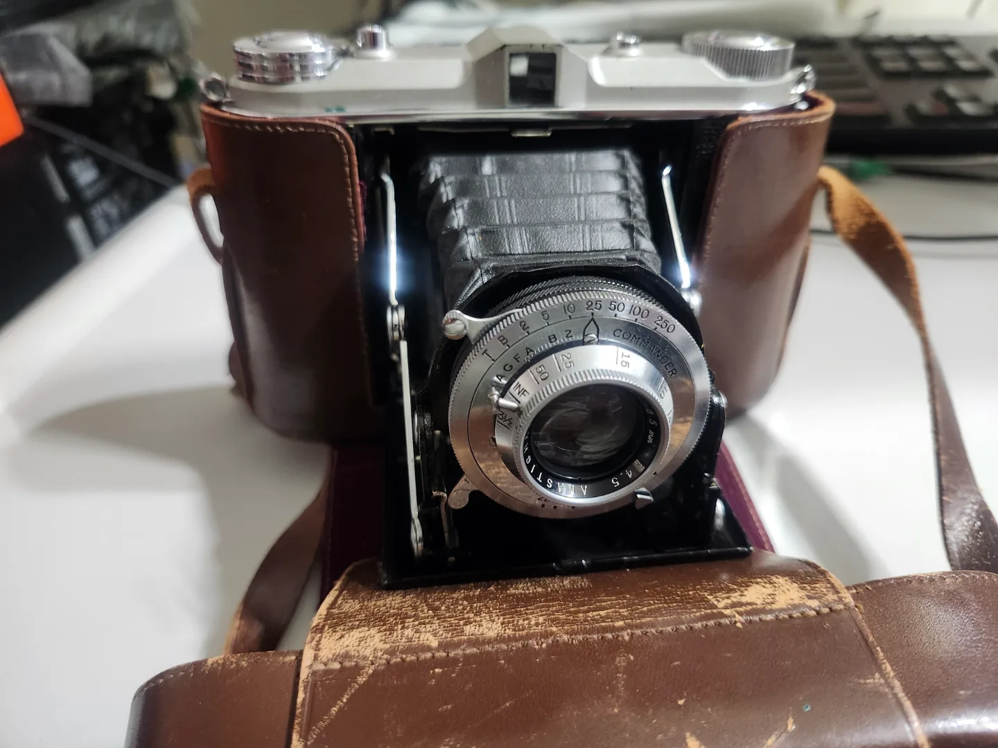 Vintage Agfa Commander Folding Camera with Leather Case thumbnail