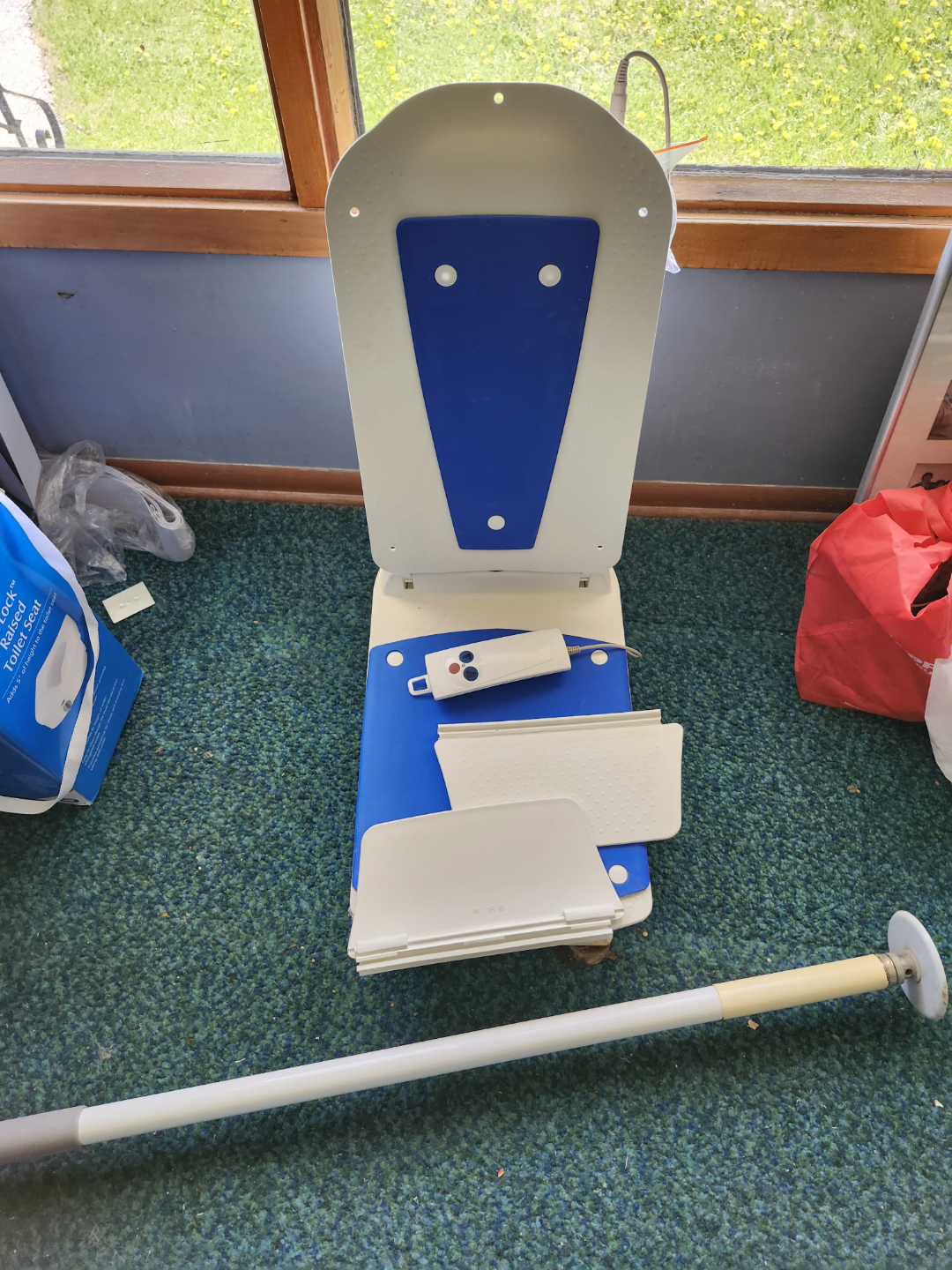 Rise and Recline Chair Lift Assist
