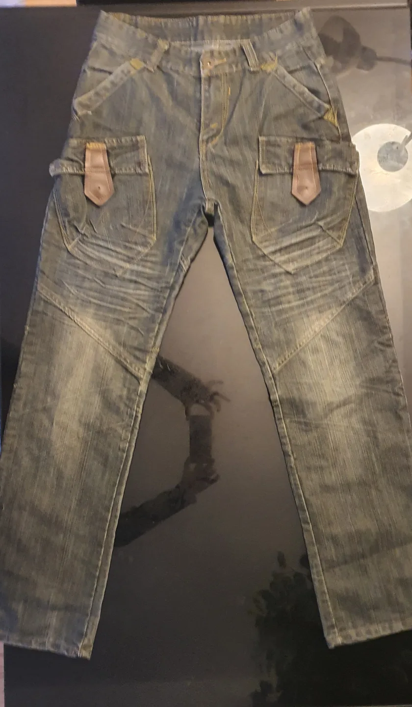 Men's Cargo Jeans thumbnail