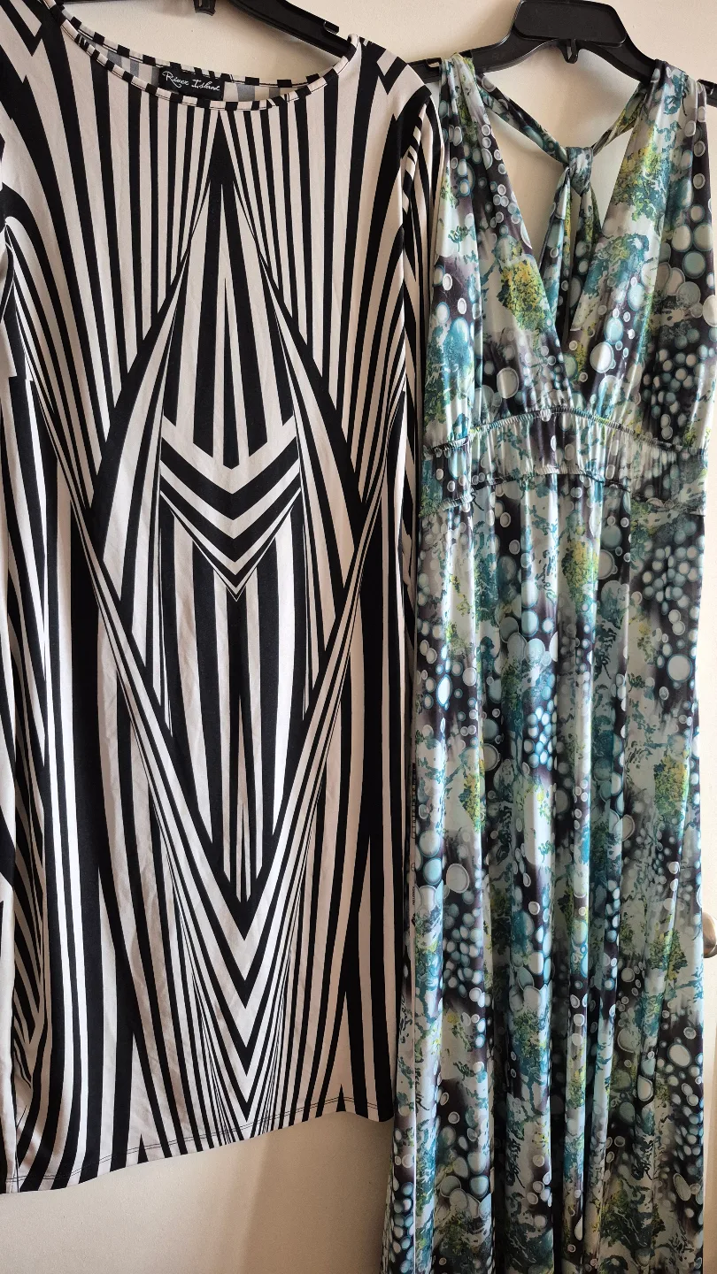 🧡DRESS BUNDLE Black & White Casual Dress and Teal Maxi Dress image indicator(5)