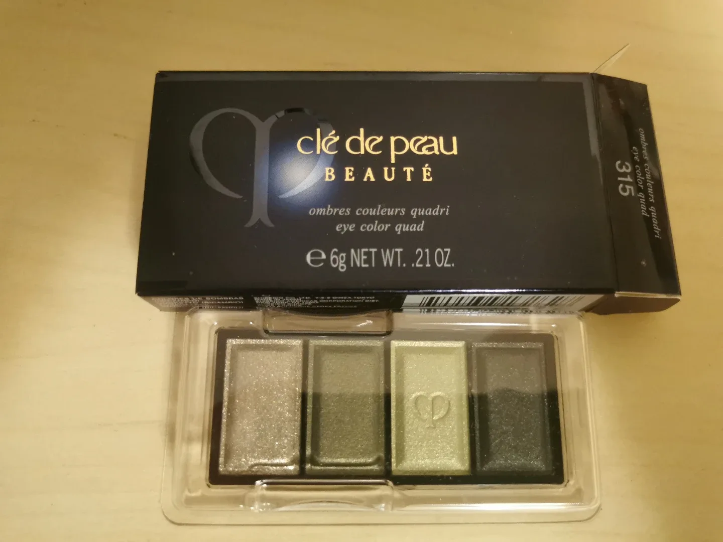 Clé de Peau Beauté Ombres Couleurs Quadri Eyeshadow Palette #315 thumbnail