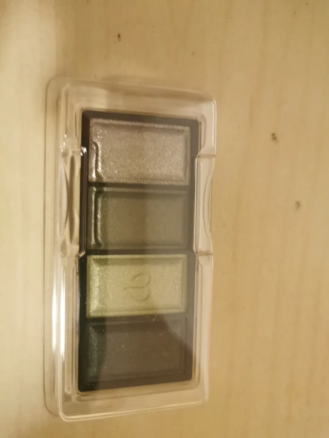 Clé de Peau Beauté Ombres Couleurs Quadri Eyeshadow Palette #315 image indicator(2)