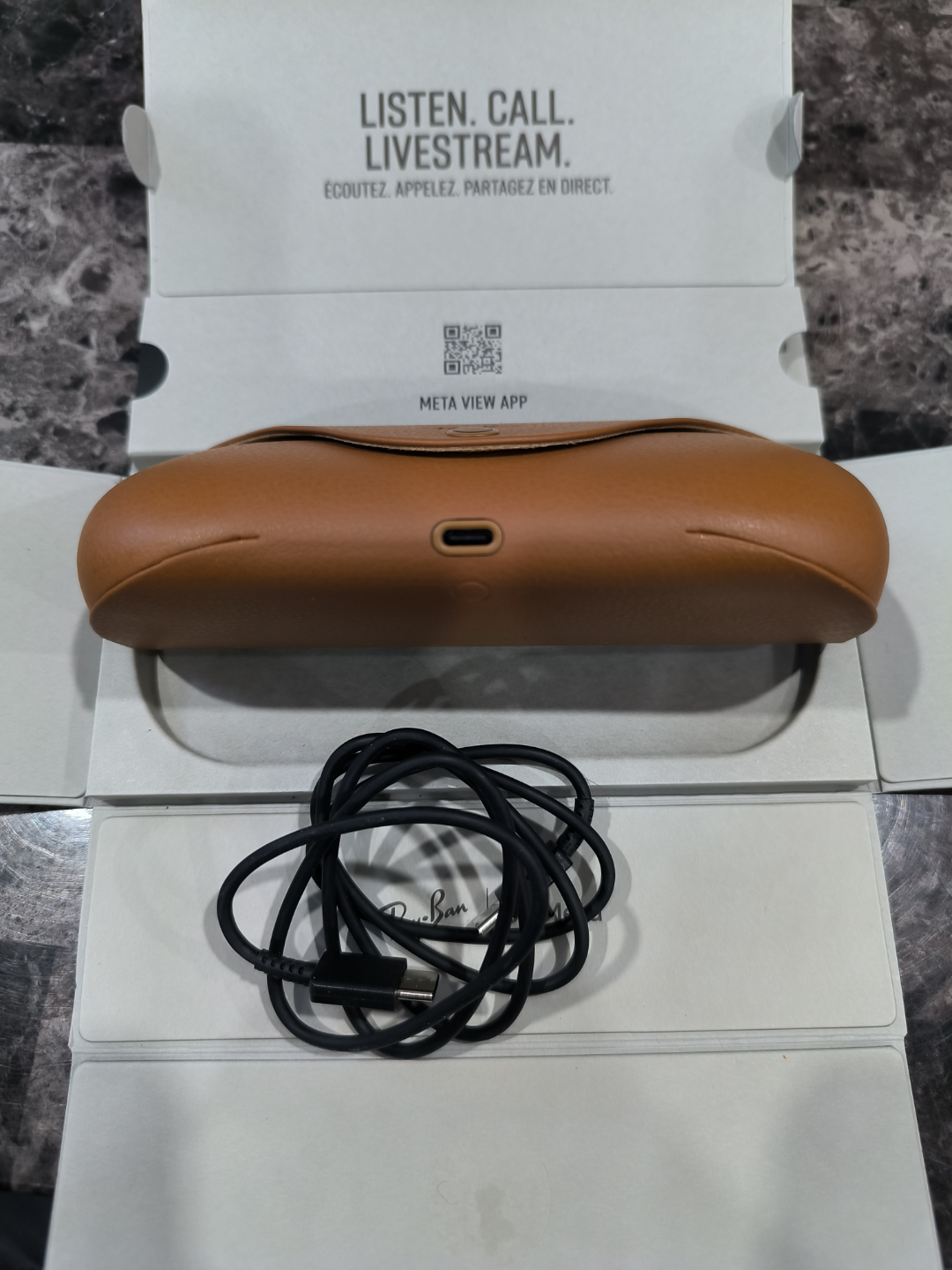Ray-Ban Stories Smart Glasses - Wayfarer Style - photo 3