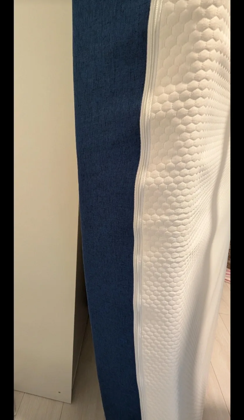 Queen Size Memory Foam Mattress image indicator(2)