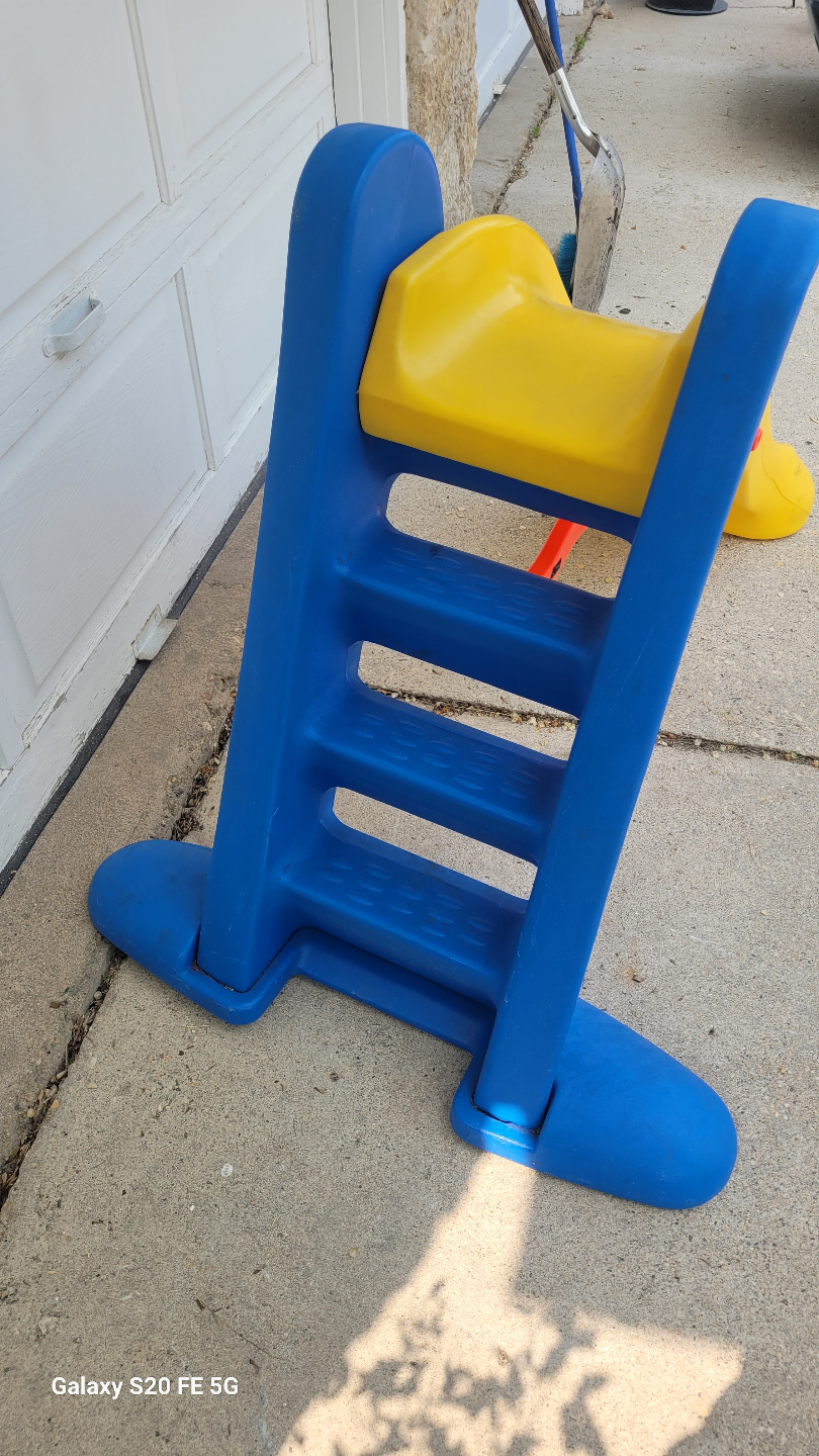 Little Tikes Slide - photo 2