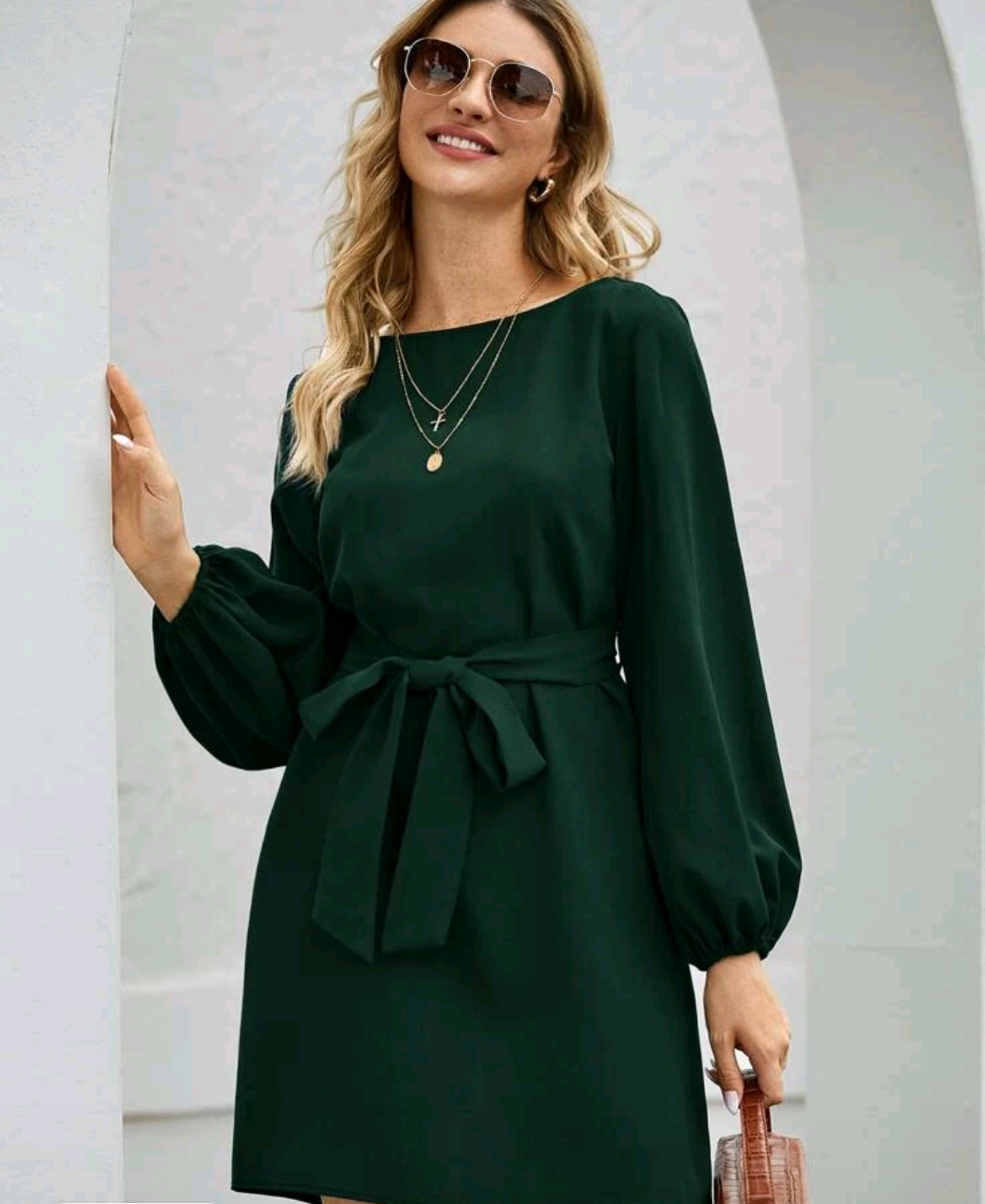 Women's Emerald Green Mini Dress with Balloon Sleeves and Belt