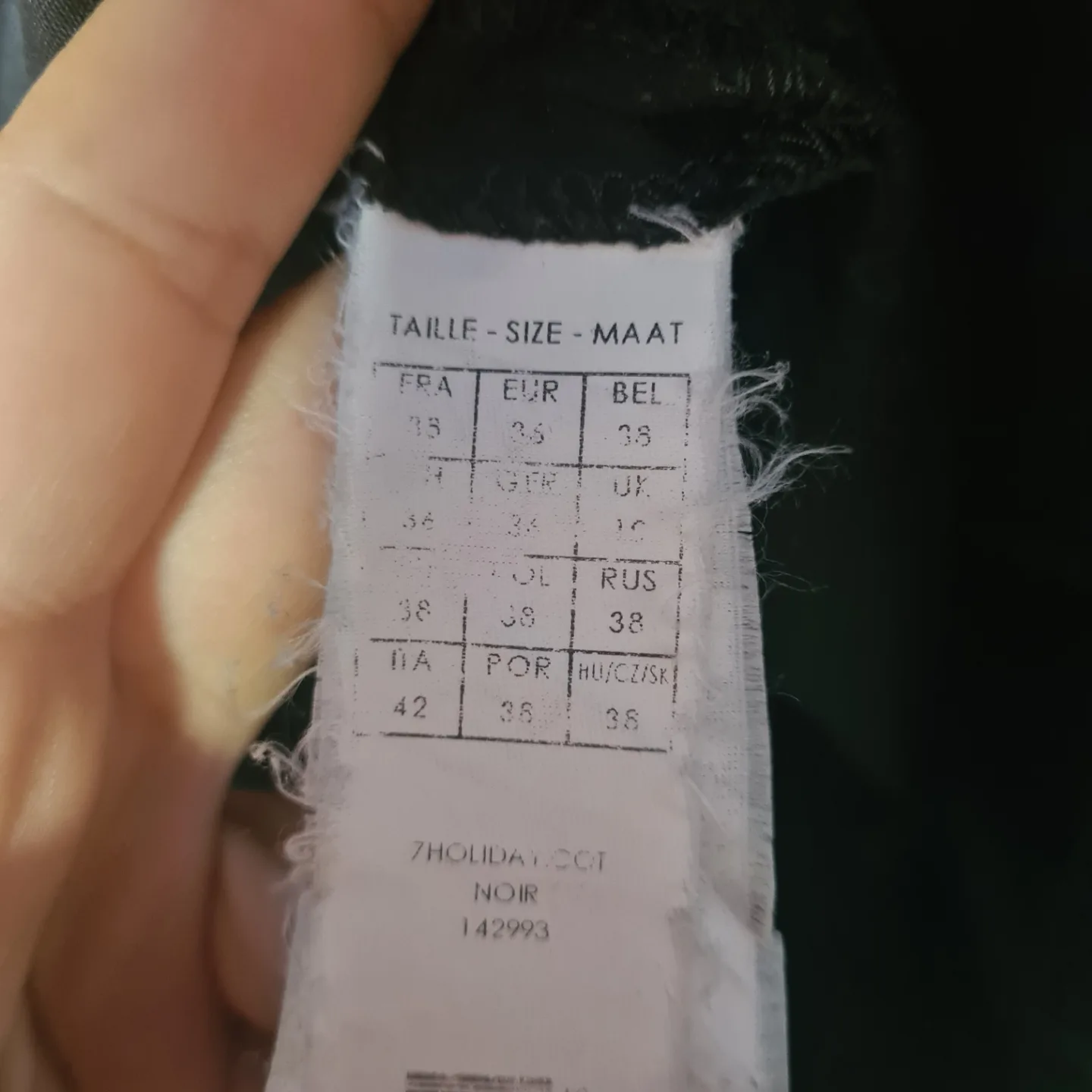 🧡 Black Sleeveless Mini Dress Size 8 image indicator(6)