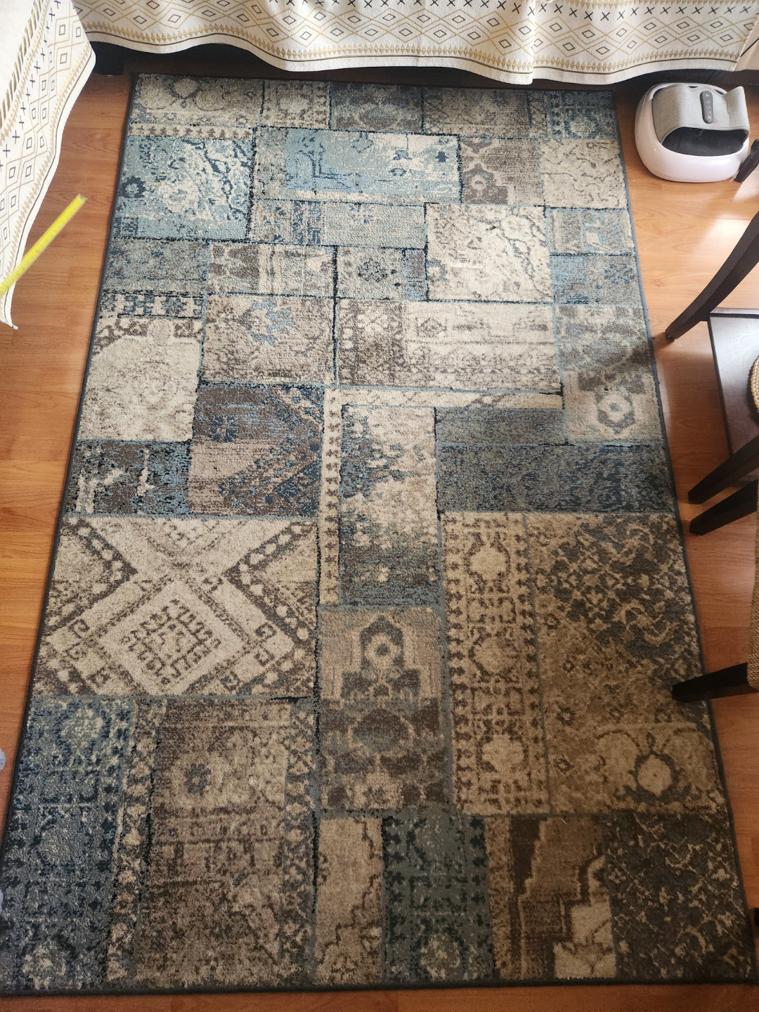Beautiful Patchwork Area Rug - 152cm x 96cm