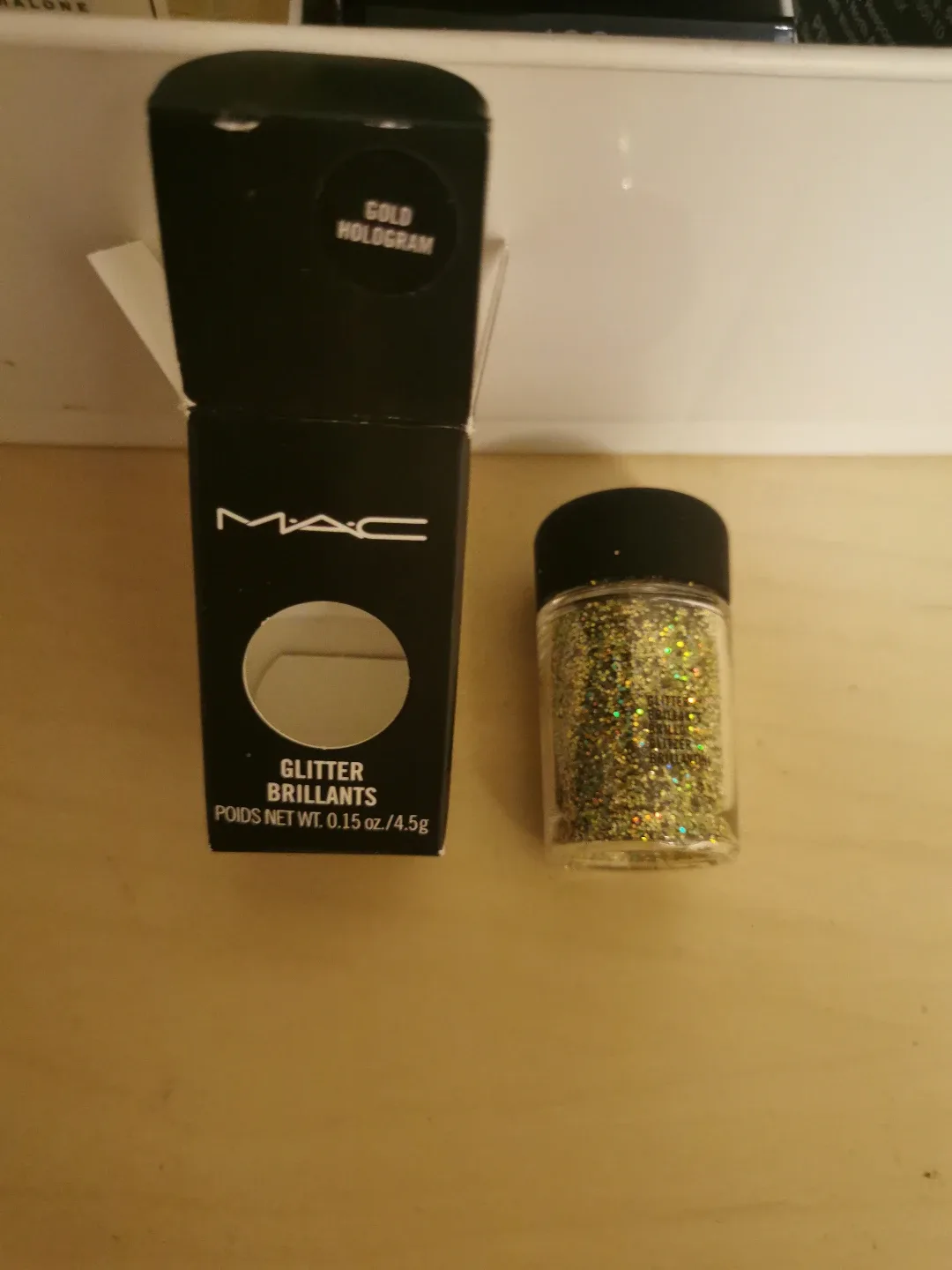 MAC Glitter Brilliants in Gold Hologram thumbnail