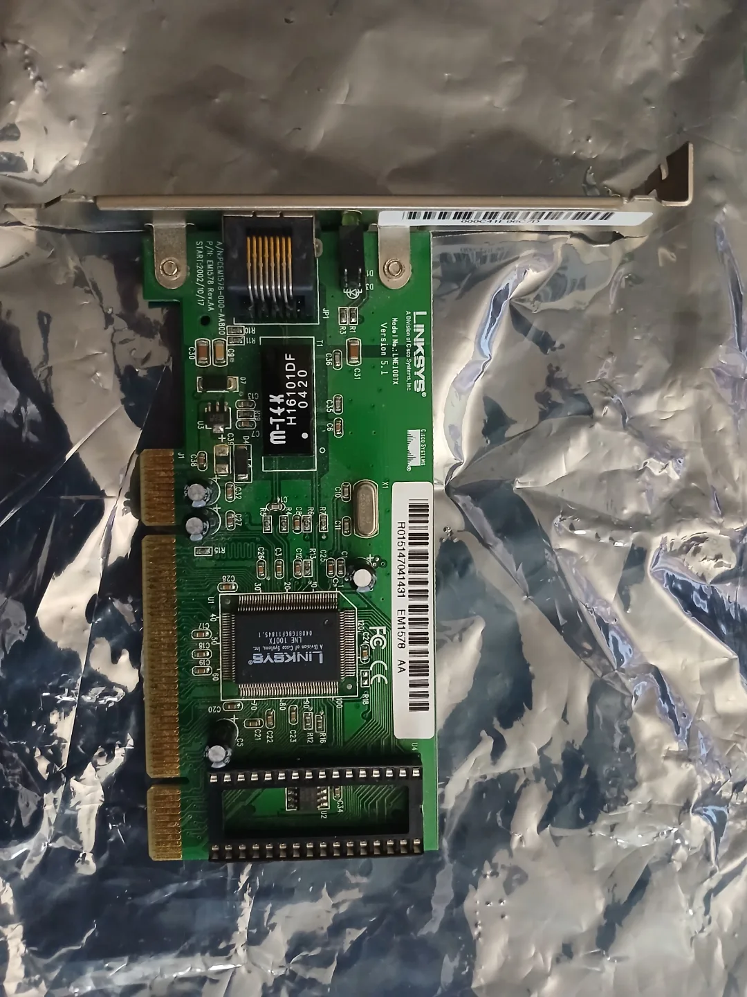 Linksys LNE100TX Ethernet Network Card thumbnail