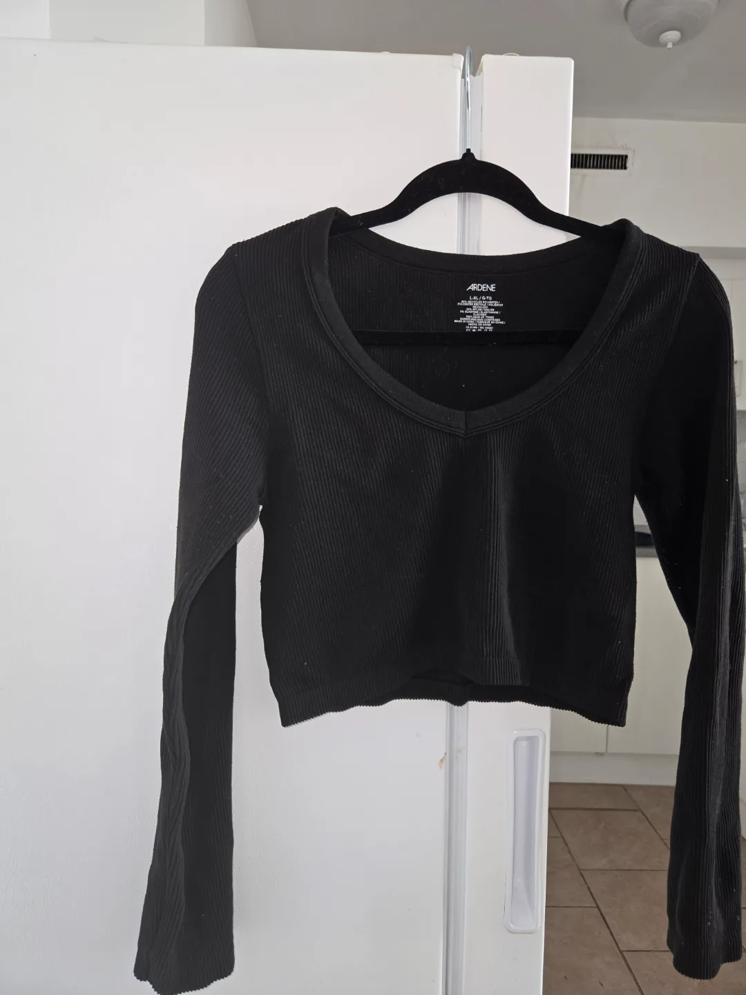 Aerie Black Ribbed Long Sleeve Crop Top thumbnail