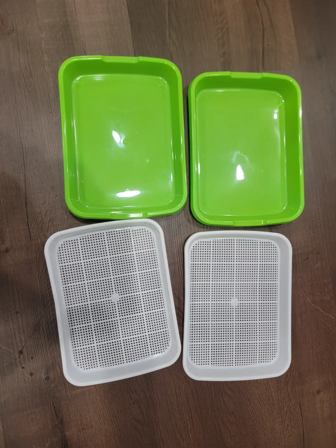 Two Pack Sprout Trays - Grow Your Own Microgreens thumbnail