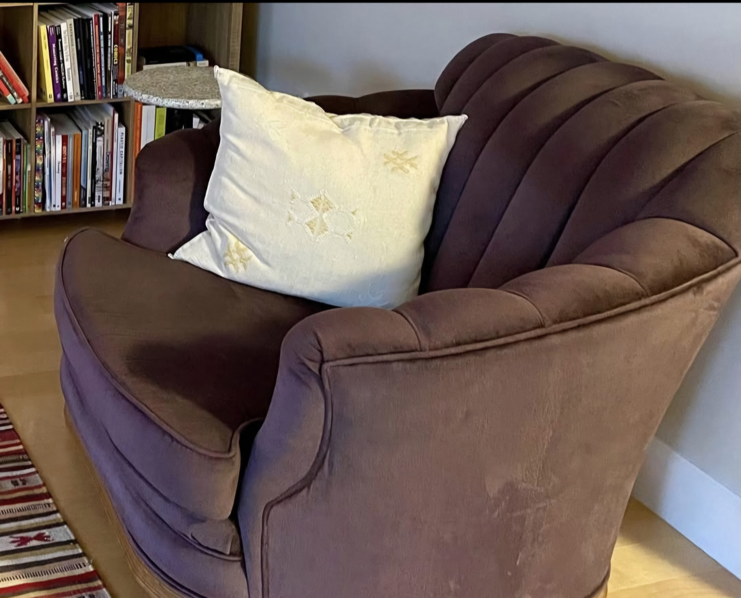 Vintage Mid-Century Modern Sofa and Loveseat Set - photo 2