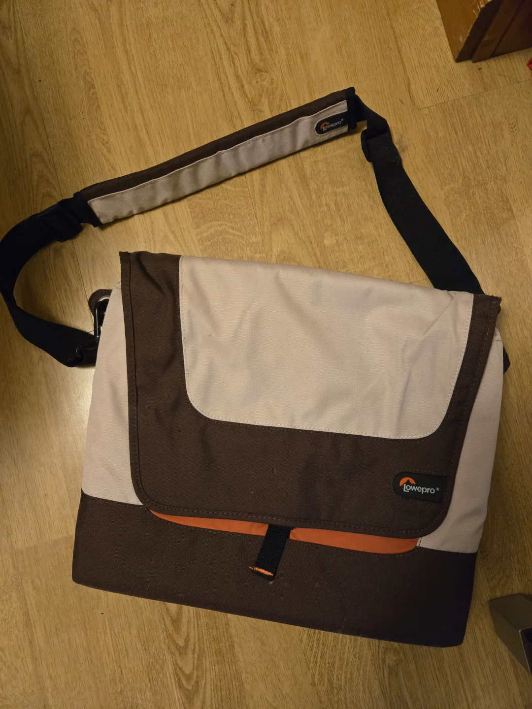 Lowepro Messenger Bag thumbnail