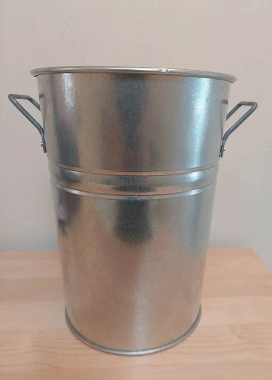 Cocktail Shaker + Shot Pourer + Wine bucket image indicator(3)