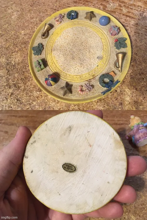 Collectible Bear family Christmas Figurines mini tea set image indicator(8)