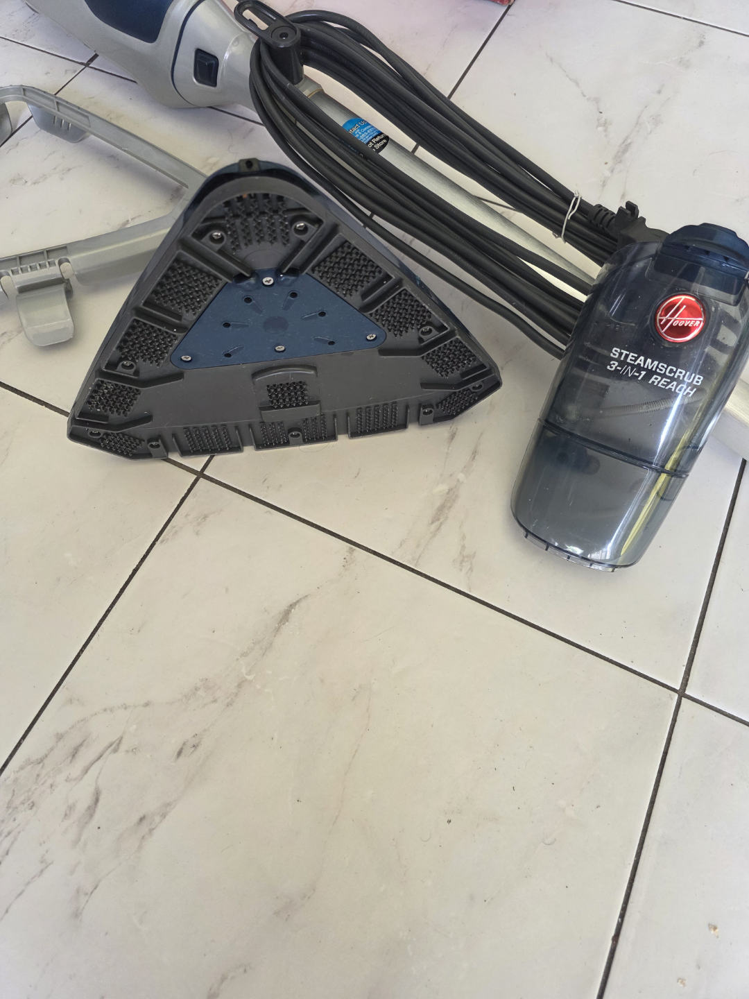 Hoover Steamscrub 3-in-1 Reach Steam Mop - photo 2