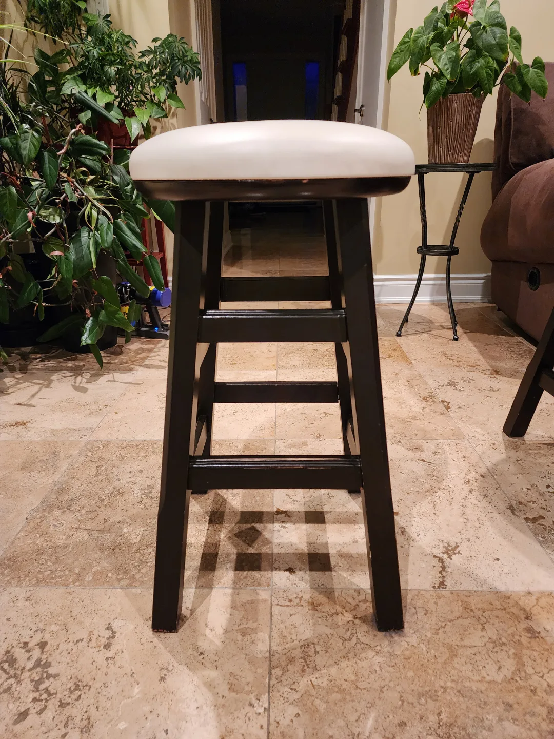 Set of Swivel Head Bar Stools image indicator(4)