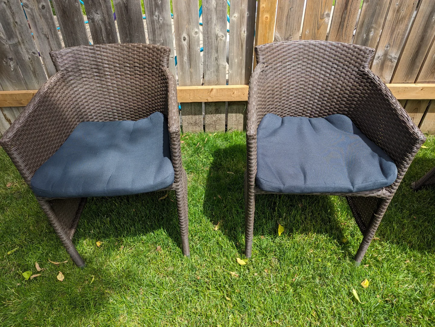 3-Piece Nesting Wicker Patio Set with Cushions image indicator(4)