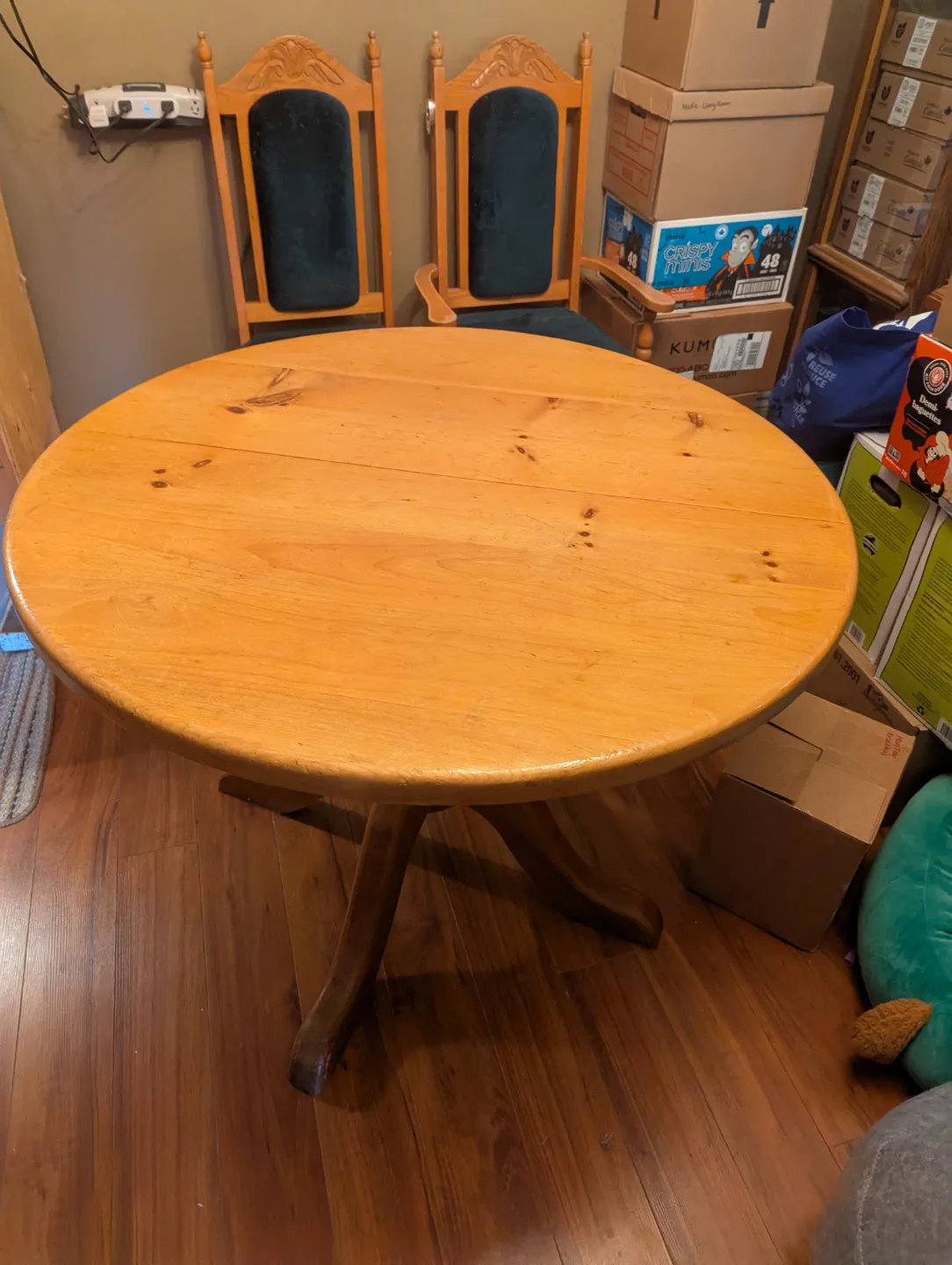 Round dining table image indicator(2)