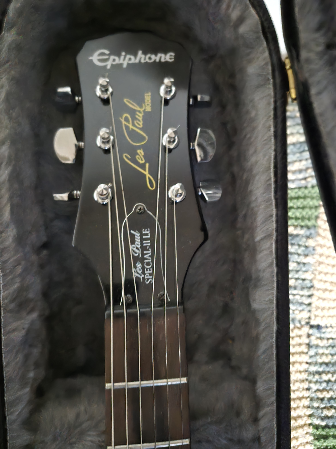 Epiphone Les Paul Special II Guitar Package - photo 2