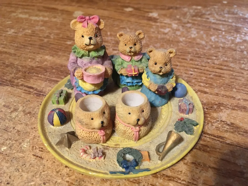 Collectible Bear family Christmas Figurines mini tea set image indicator(2)