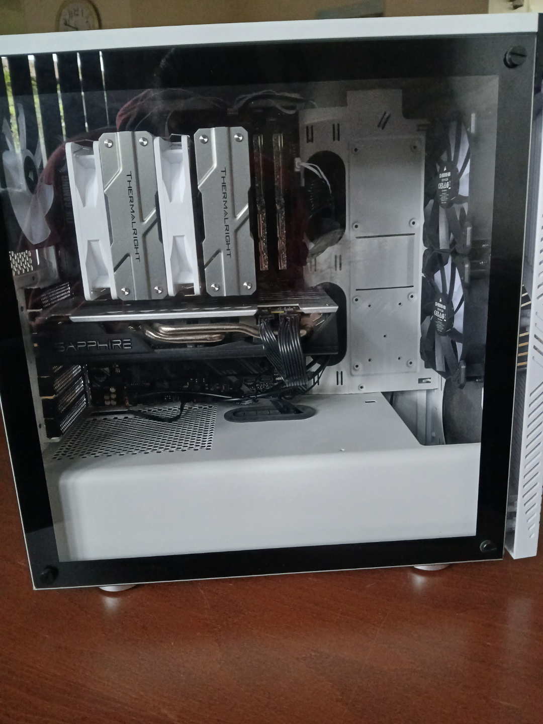 Custom RGB Gaming PC - photo 2
