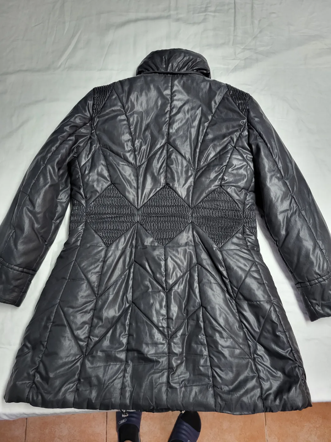 Marcona Women's Black Quilted Puffer Jacket - Size XL image indicator(2)