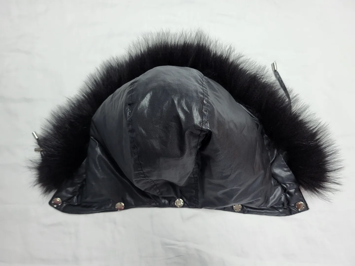 Marcona Women's Black Quilted Puffer Jacket - Size XL image indicator(7)