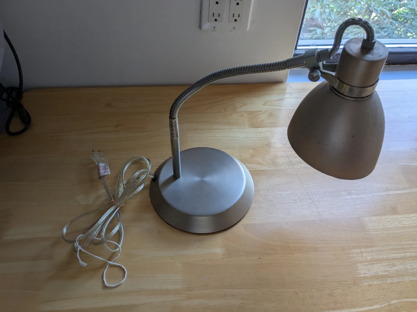 Vintage Metal Desk Lamp with Flexible Gooseneck image indicator(3)