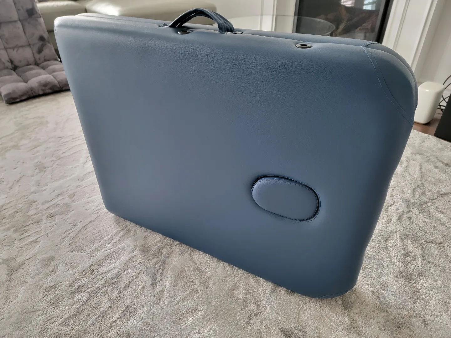 Portable Massage Table - Excellent Condition thumbnail