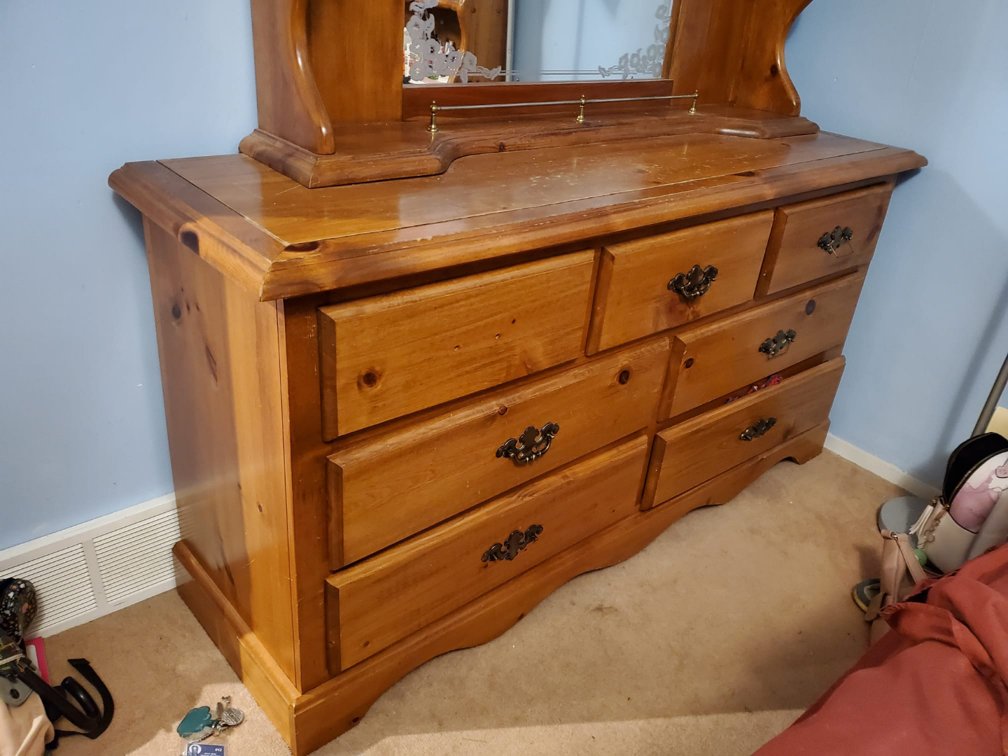 Solid Pine Wood Dresser with Mirror