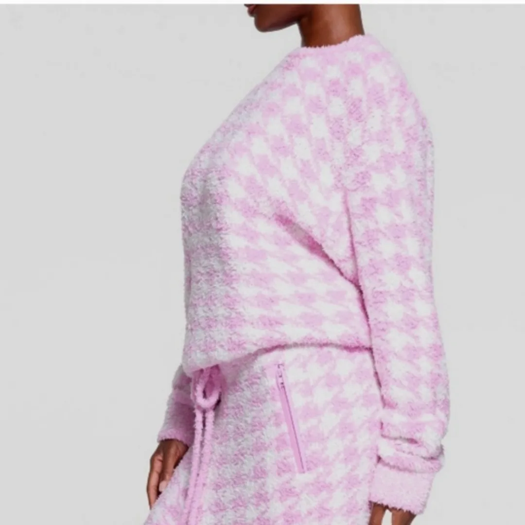 SKIMS Unisex Pink Petal Houndstooth Cozy Top image indicator(10)