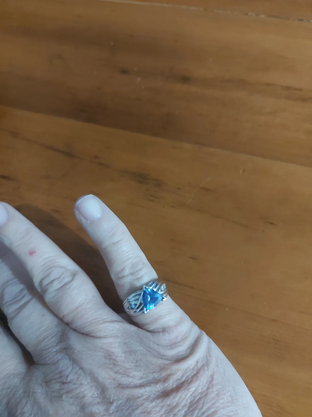 Unique Tanzanite Blue, diamonds & white GOLD Ring thumbnail