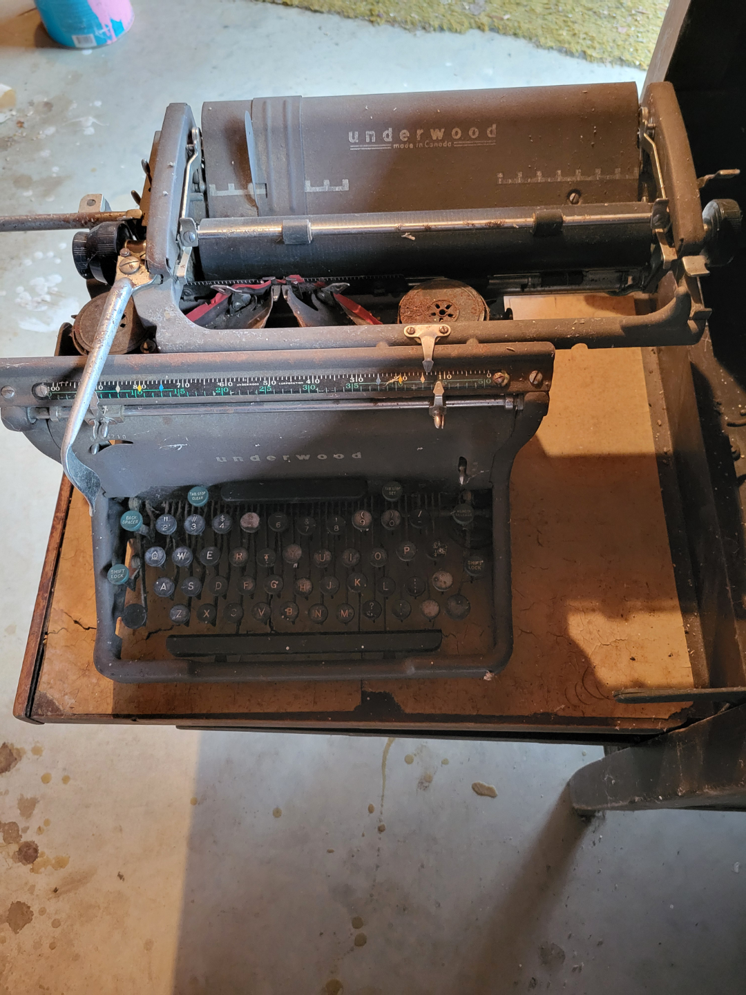 Vintage Underwood Typewriter Desk - photo 5