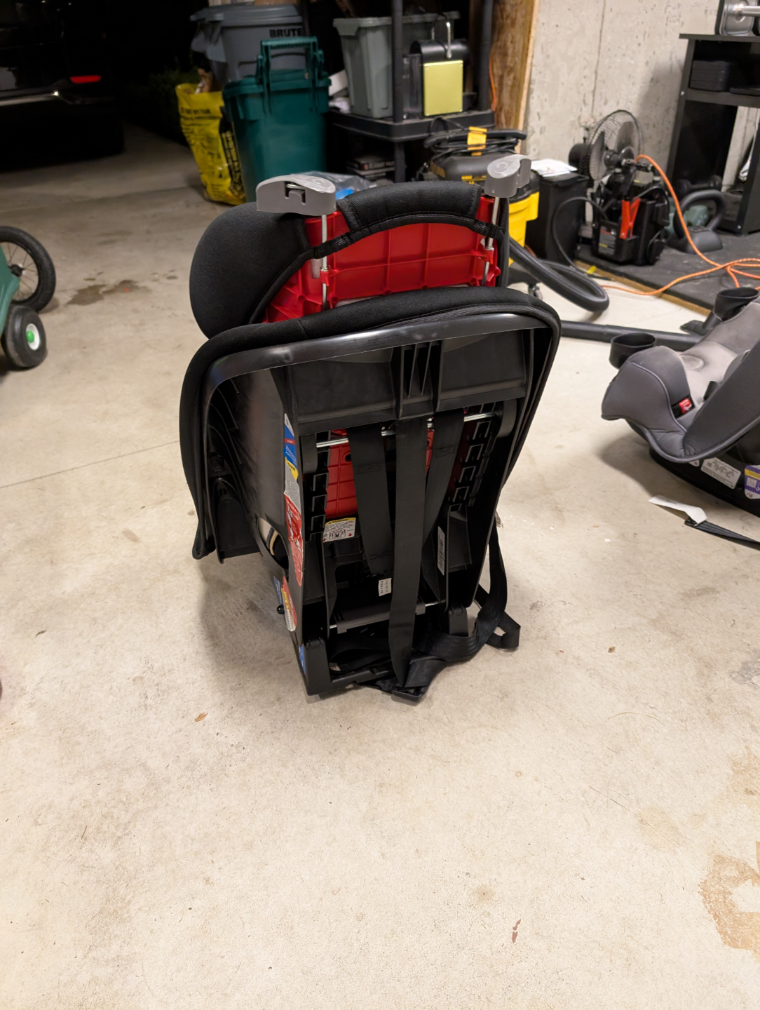 Pair of Safety 1st Grow and Go All-in-One Convertible Car Seats - photo 3