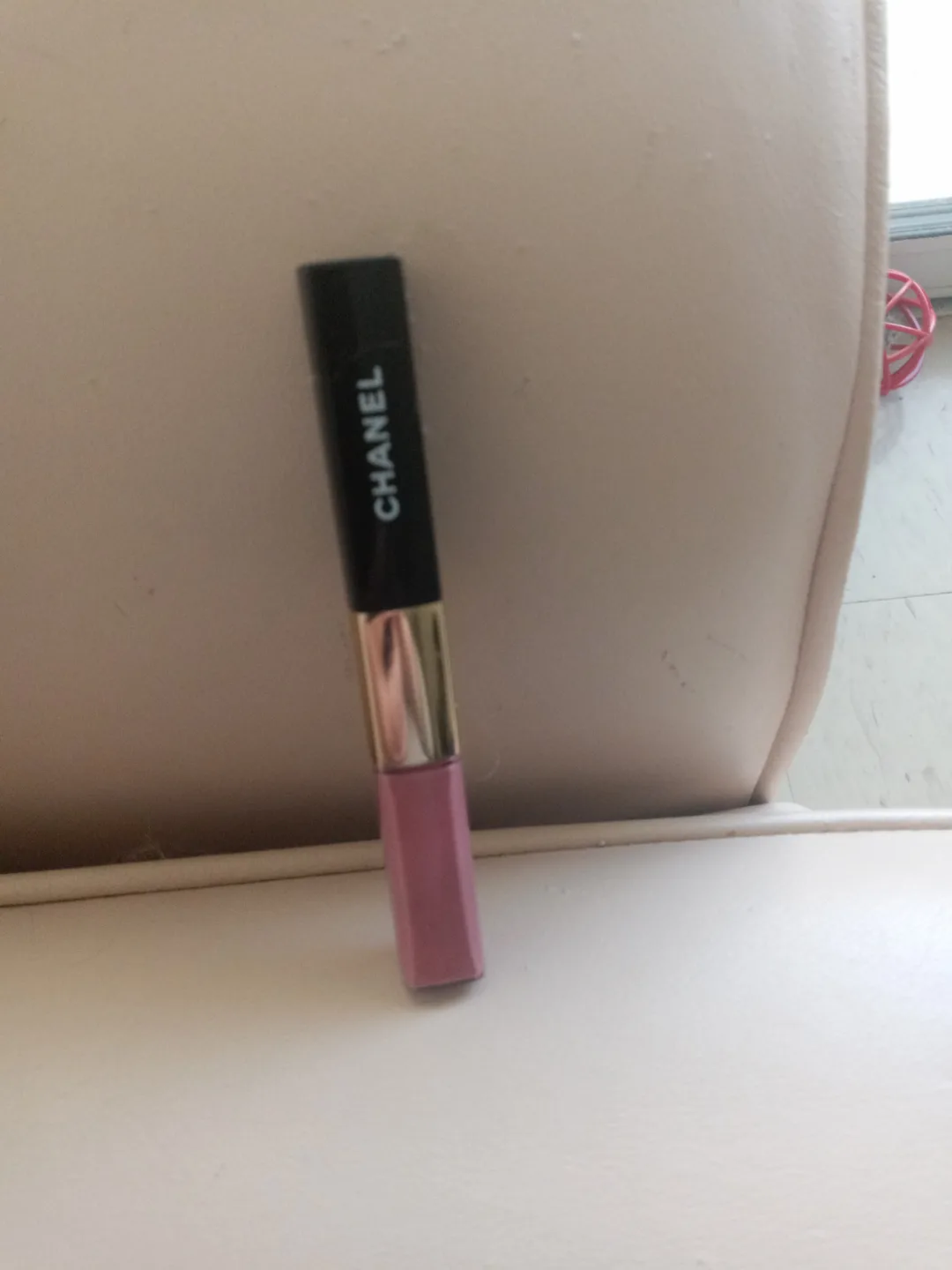 Chanel Lip Gloss thumbnail