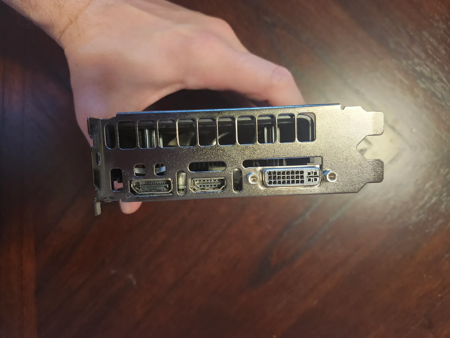 ASUS GeForce GTX 750 Ti Graphics Card 1GB (TESTED) image indicator(3)