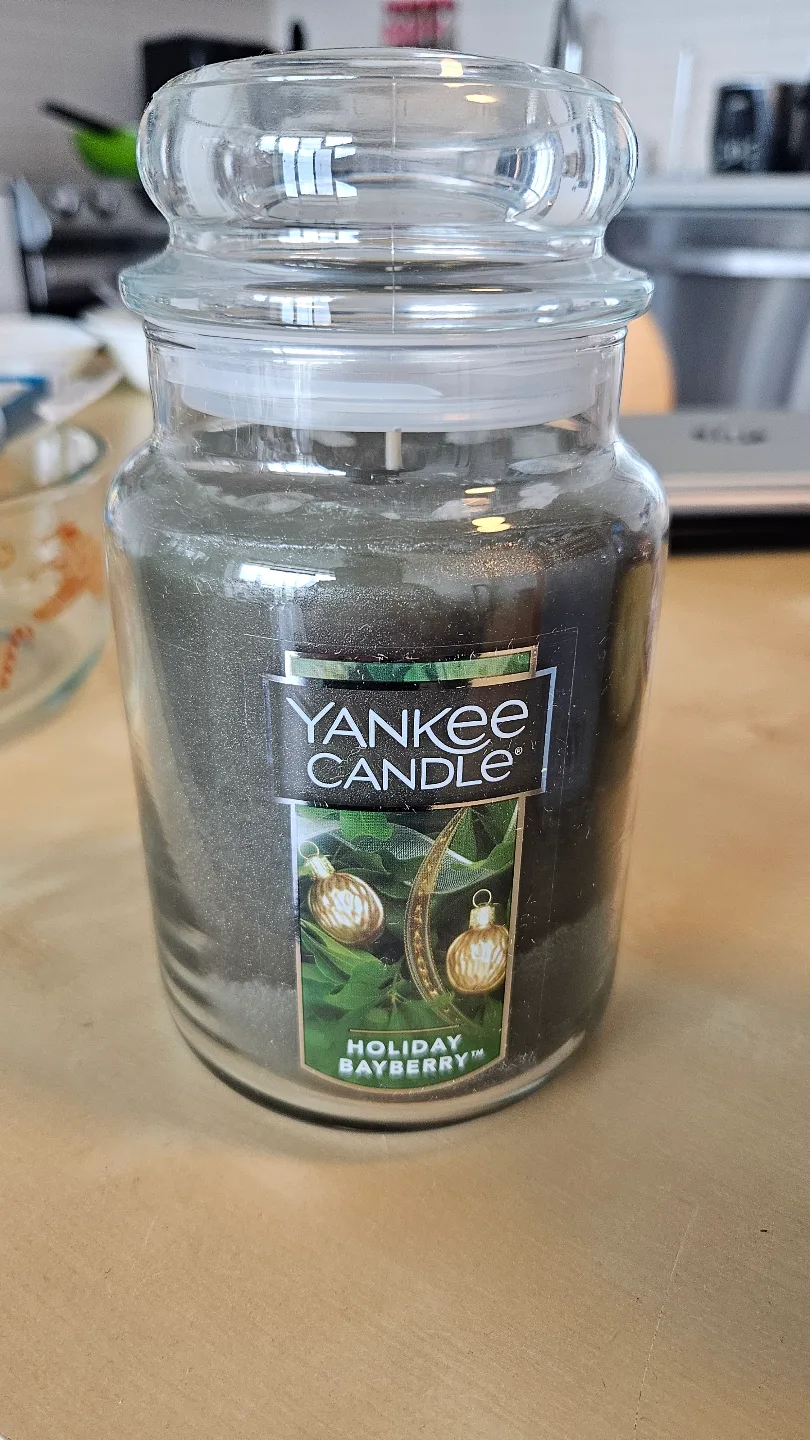 Yankee Candle Holiday Bayberry thumbnail